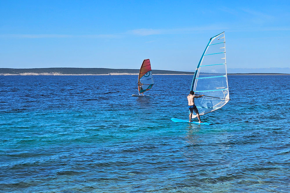 Windsurfing lessons